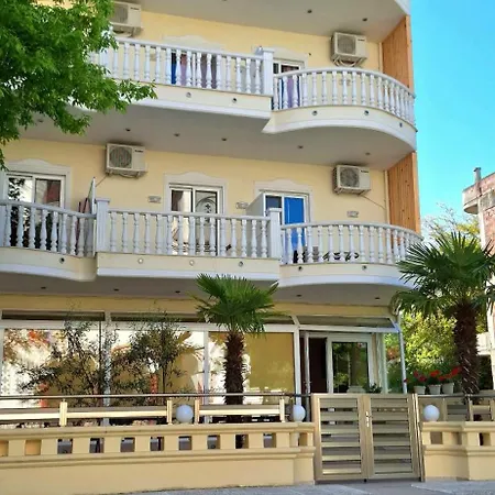 Aparthotel Victoria 2